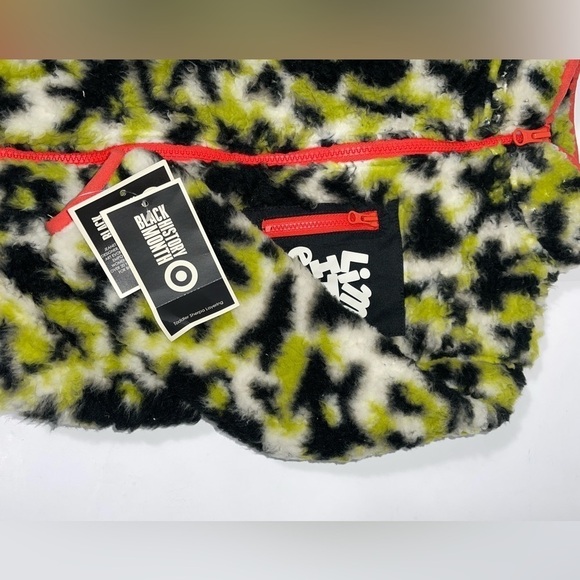 Black history month Faux Sherling Fleece Sweater Size 5T NEW - Picture 7 of 7